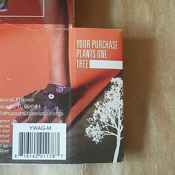 Natural Fitness Wags Wrist Assured Gloves - Picture 6 of 8